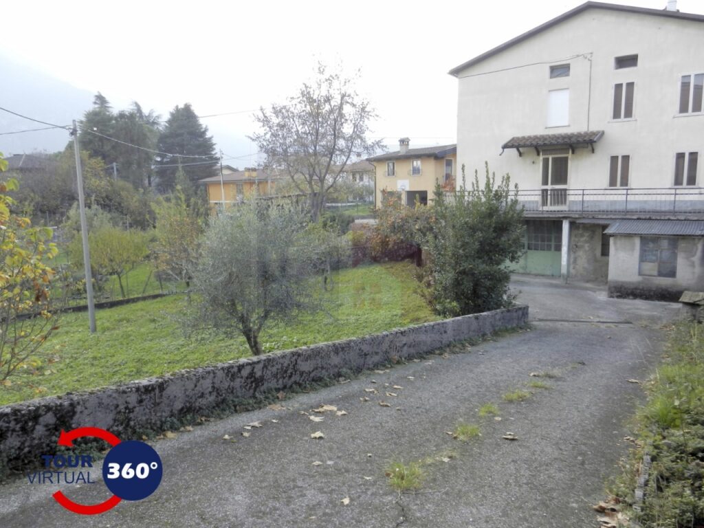 CASA INDIPENDENTE AFFIANCATA INGRESSO INDPENDENTE