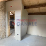 CASA SINGOLA RISTRUTTURATA