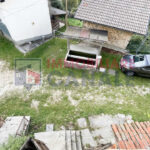 Porzione Centrale di Casa a Schiera da Ristrutturare nel Cuore di Posina
