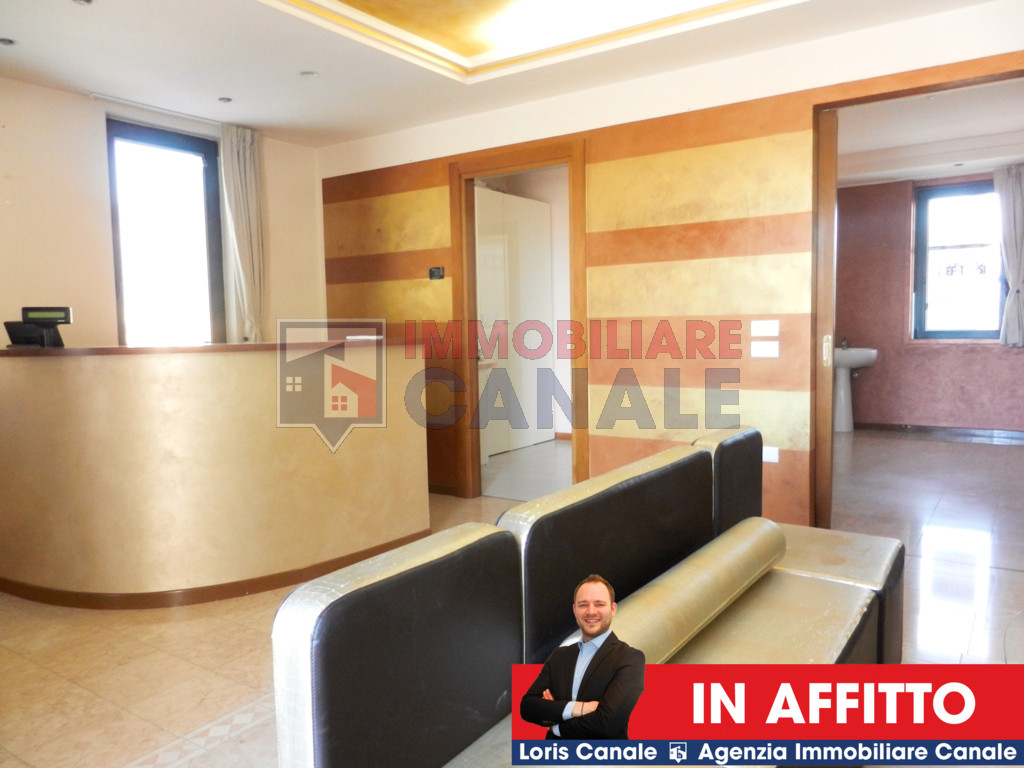 AFFITTASI  UFFICI COMMERCIALI ARREDATI PIOVENE ROCCHETTE